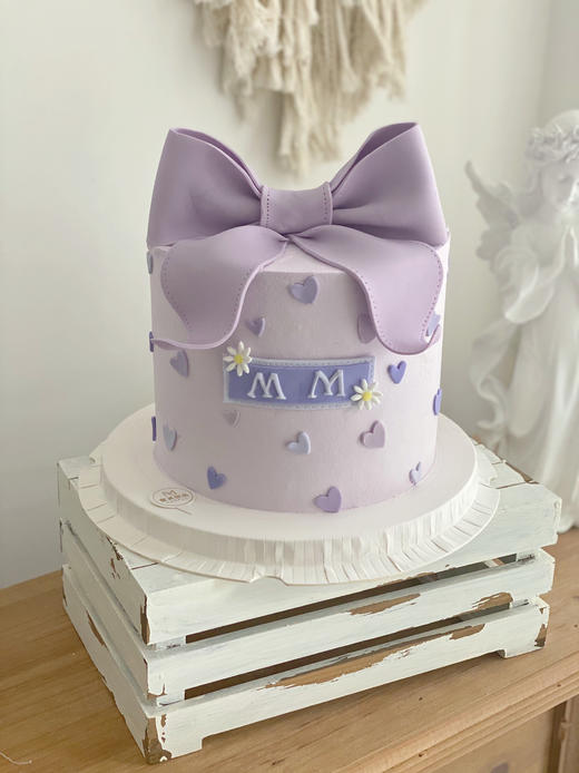 浅紫色蝴蝶结蛋糕（务必提前12小时预订） 商品图1