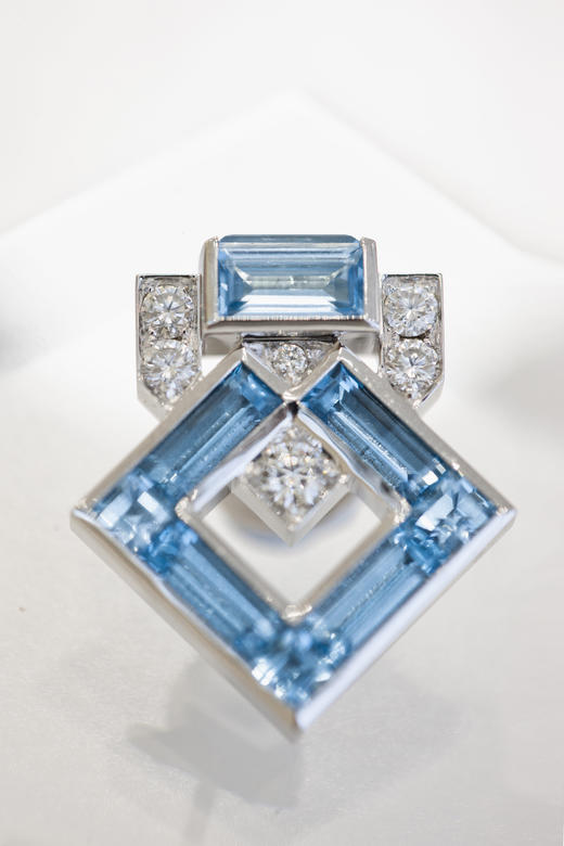 鹿鸣致敬经典：Art Deco装饰艺术设计胸针 商品图0