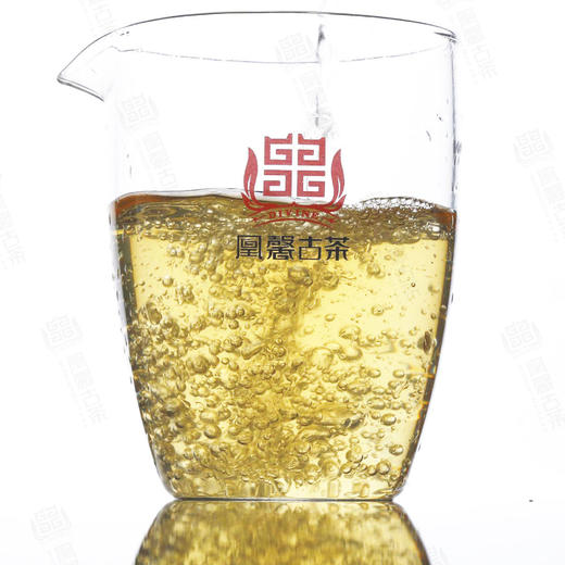 凰馨古茶【521国际茶日】纪念饼2021年头春普洱生茶200g 商品图3