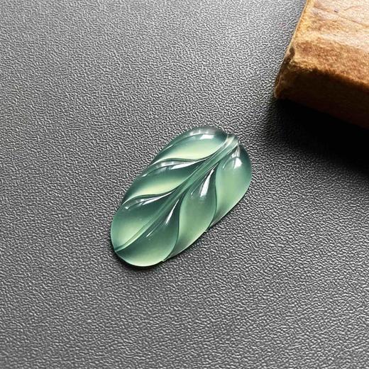 高冰种淡晴水翡翠叶子 商品图2