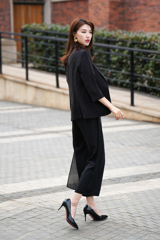 L2臣禾松紧腰黑色【拼接雪纺】设计感休闲裤9212065276（现货） 商品图10