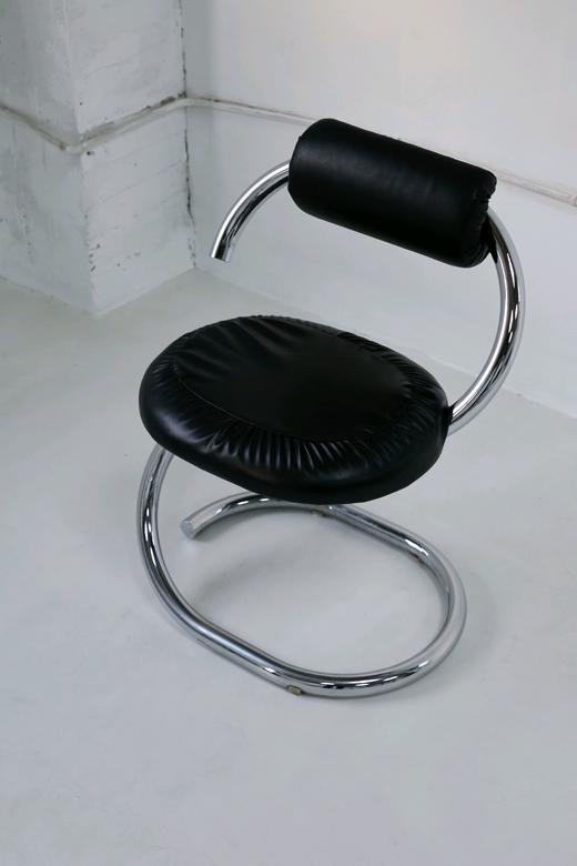 Cobra Chair 眼镜蛇椅by Giotto Stoppino 商品图3