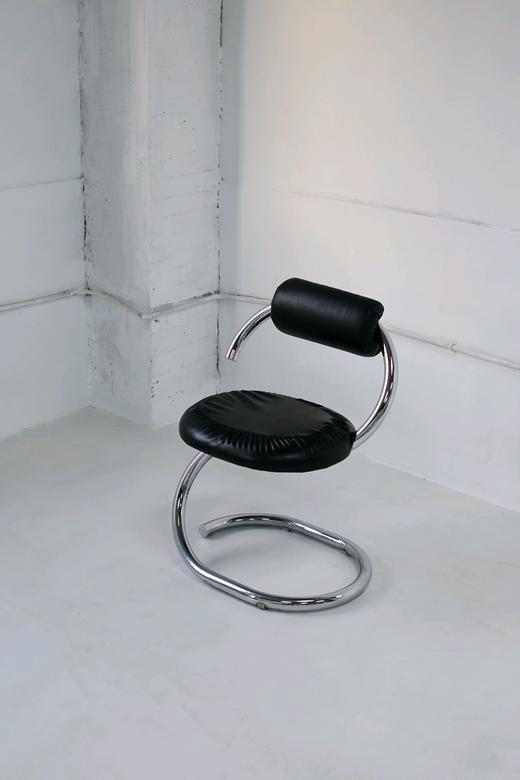 Cobra Chair 眼镜蛇椅by Giotto Stoppino 商品图0