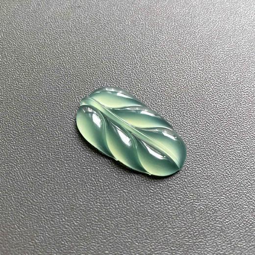 高冰种淡晴水翡翠叶子 商品图3