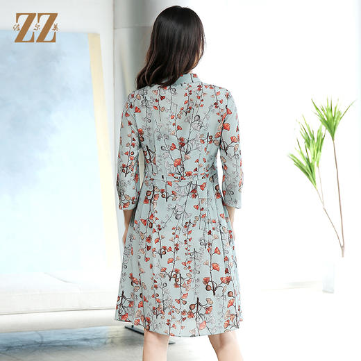 佐尔美商场同款气质通勤真丝中袖宽松小碎花桑蚕丝连衣裙E12LS22 商品图4