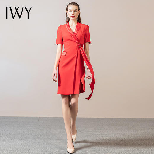 IWY/红色高端名媛职业装女ol通勤修身连衣裙时尚正装会场工作服
57Q1 商品图2