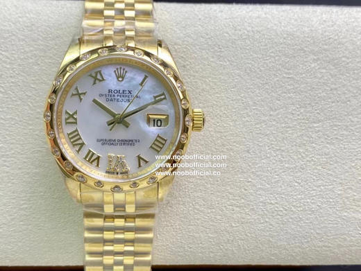 Rolex劳力士日志 31mm 搭配2236机芯 
蚝式恒动日志型31mm系列腕表
【蚝式表壳，防水象征】数据吻合正品1.经典的蚝式表壳搭配三角坑纹外圈 商品图0