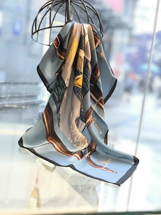 优品堂《迷缀》70桑蚕丝方巾 商品图7