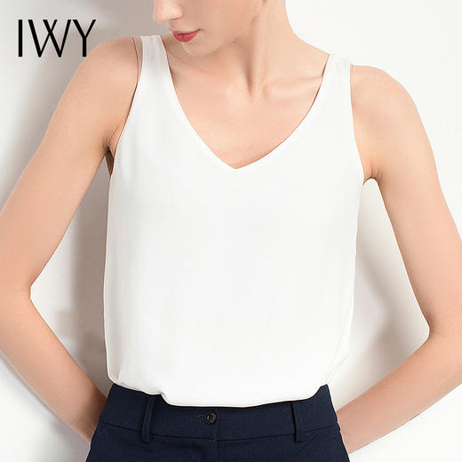IWY/白色T体恤西服内搭背心吊带女职业装办公上衣女人味减龄T2201 商品图4