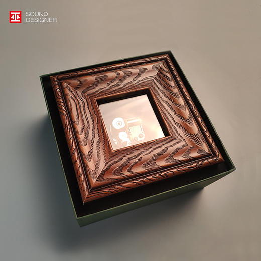 巫雕刻时光相框式音乐盒  木质八音盒结婚生日礼物送女友可定制 商品图3