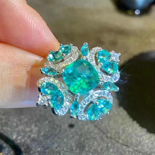 价值6800 惊艳！帕拉伊巴戒指 豪华镶嵌 人工宝石 肉眼无差 美到没有言语！预售 商品图3