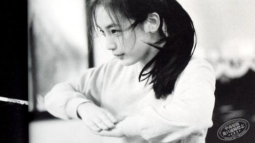 预售 【中商原版】奥山由之 摄影写真作品集 POCARI SWEAT 宝矿力 日文原版 写真新世纪奖讲谈社出版文化写真奖人气摄影师 宝矿力 adidas zoff眼镜 商品图6