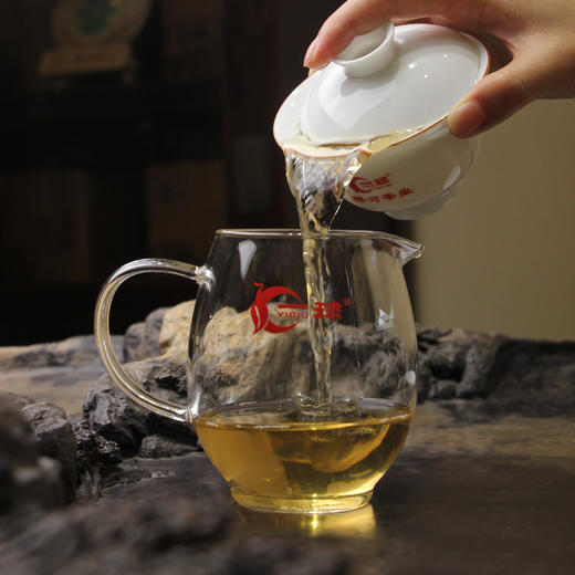 一球2021年百山百味·昔归普洱生茶饼200g 商品图3