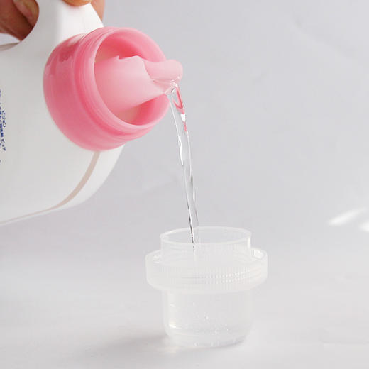 【日本】原装进口 贝亲Pigeon宝宝专用无添加温和洗衣液 瓶装800ml 替换装720ml 商品图4