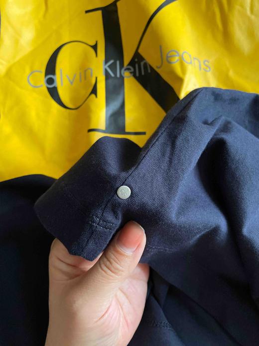 Calvin Klein Jeans胶印男款经典款短袖T恤正品保真 商品图4