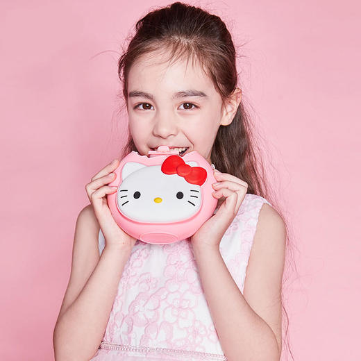 【夏季热卖爆品】FamilyOut凡米粒甜甜圈水壶(HelloKitty)380ml儿童出游水壶便携式家用小型迷你旅行水杯 商品图2