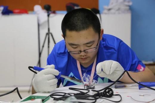 【夏令营】理化科学营,王牌团队\专精多年\课程系统完整\服务升级|6~15岁三阶精细分龄 商品图1