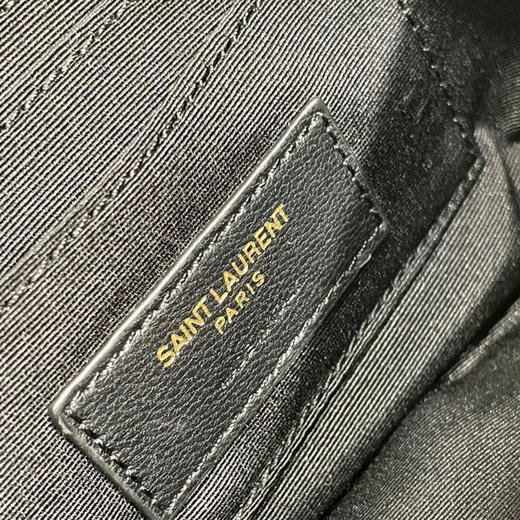 BECKY 菱形绗缝双拉链手拿链条包-杏色 商品图8