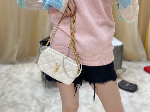 BECKY 菱形绗缝双拉链手拿链条包-白色 商品图2