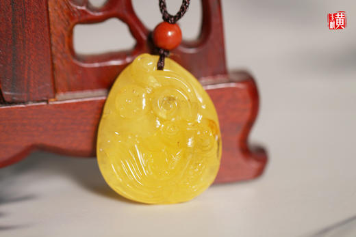 【如鱼得水】蜜蜡鱼吊坠 商品图1