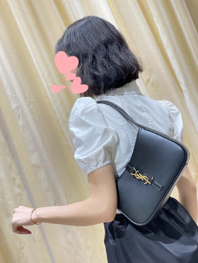 2021春夏新款腋下包Le5A7 Bag-黑色平纹（原厂皮）