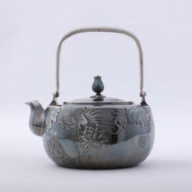 月轮镜面煮水银壶（荷花纹）4989