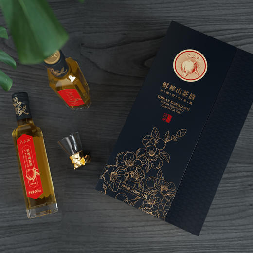 大三湘山茶油特级鲜榨有机茶油商务礼盒装 245ml*2 商品图3