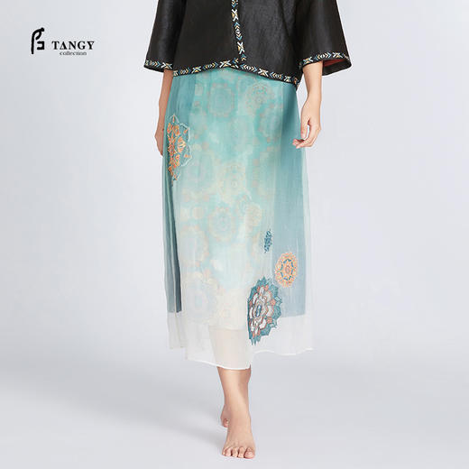 TANGY Collection/天意精品清新典雅国潮桑蚕丝真丝印花吊染半身裙 商品图3