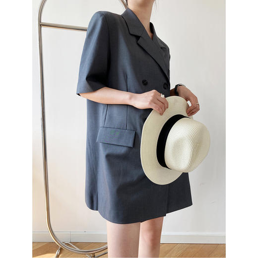 【法式设计感】帅气干练 双排扣西装连衣裙女  A字版型 拉长腿部线条，更显高挑 商品图2