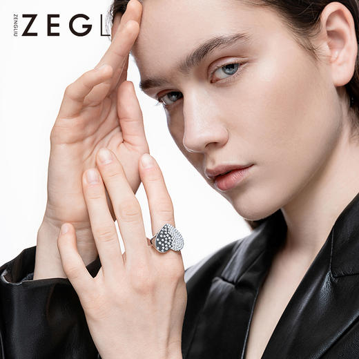 ZEGL宽面爱心戒指女ins小众设计简约气质指环时尚个性网红食指戒 商品图3