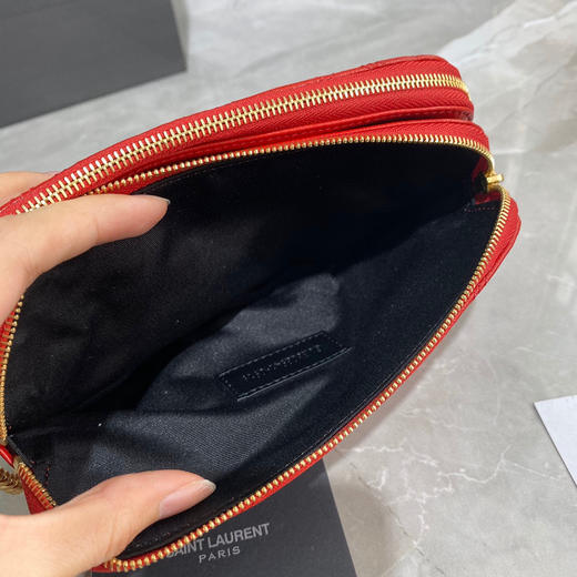 BECKY 菱形绗缝双拉链手拿链条包-红色 商品图8