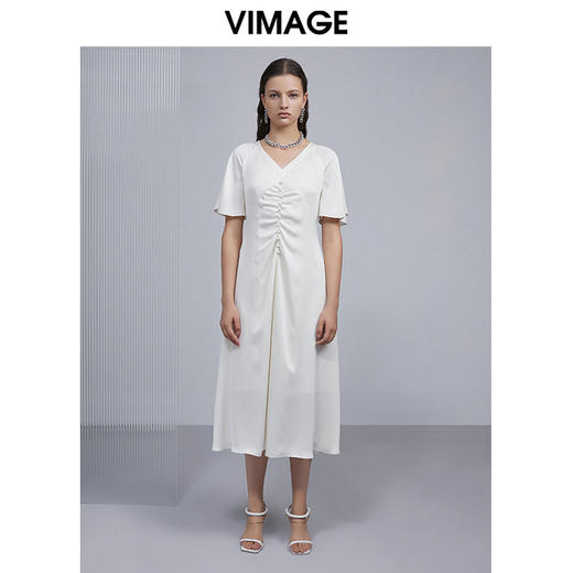 VIMAGE纬漫纪V领褶皱纯色百搭气质温柔风长裙仙女裙连衣裙V1507128 商品图0