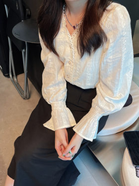 热爱繁忙中的闲暇，热爱现在的自己