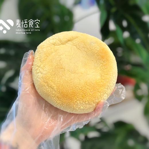 奶丝芒果（约8:00出炉）芒果➕麻薯➕红豆；奶味浓郁 外面一层奶粉 商品图0