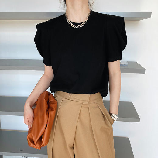 【 ins慵懒】 泡泡袖设计感T恤  慵懒宽松 经典圆领 商品图2