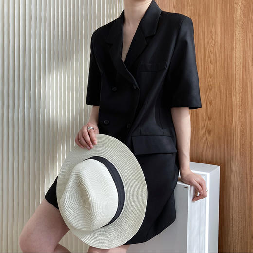 【法式设计感】帅气干练 双排扣西装连衣裙女  A字版型 拉长腿部线条，更显高挑 商品图5