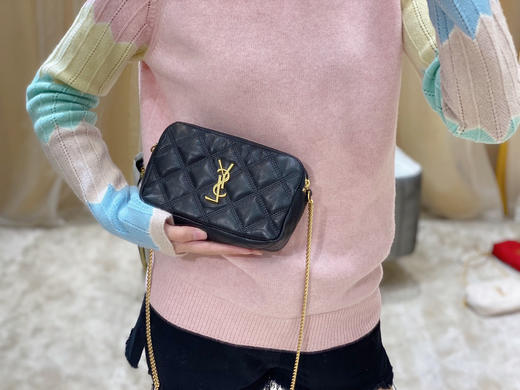 BECKY 菱形绗缝双拉链手拿链条包-黑色 商品图2