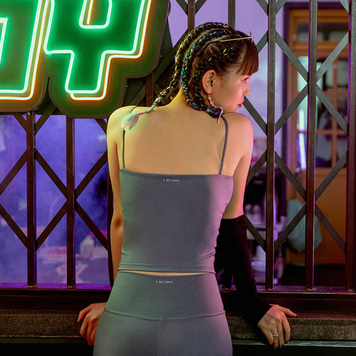 【高弹面料】火锅国潮丹宁系列运动带胸垫背心女健身一字领吊带上衣夏 商品图1