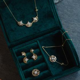  四月五月 | 深海遗甄，无限想象 