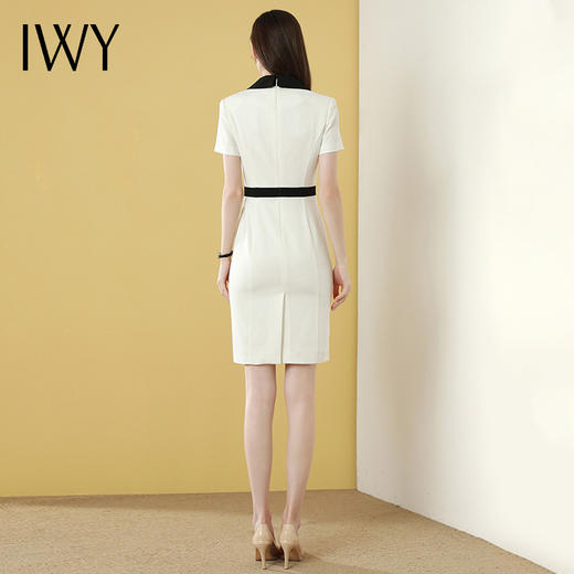 IWY/白色短袖连衣裙双排扣职业女西装裙套装高端办公室工作服
Q542-W 商品图3