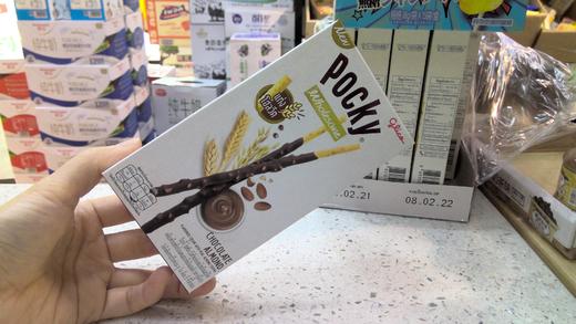 泰国格力高小麦涂层饼干扁桃仁巧克力味 商品图0