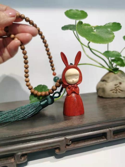 老山檀兔车挂件 商品图3