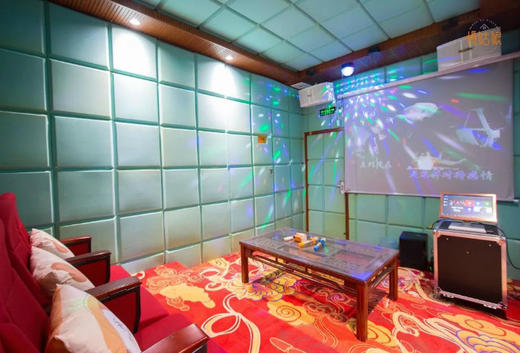 郑州慢姑娘红月亮泳池轰趴馆 商品图5