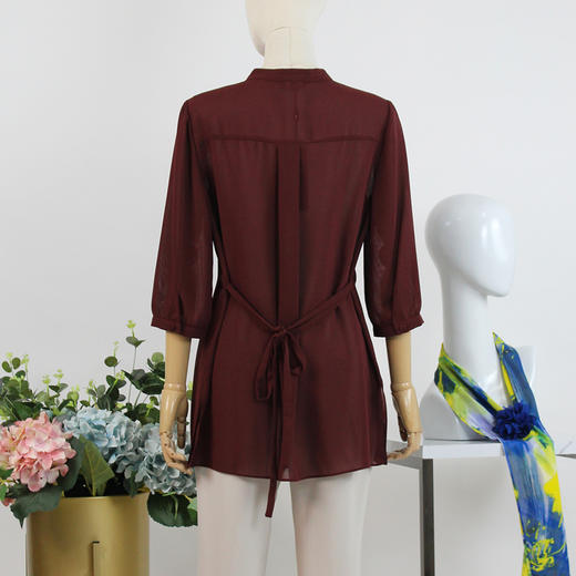 FOCALS福柯斯女装夏季新款纯色v领系带通勤衬衫2Y2S051R8 商品图2