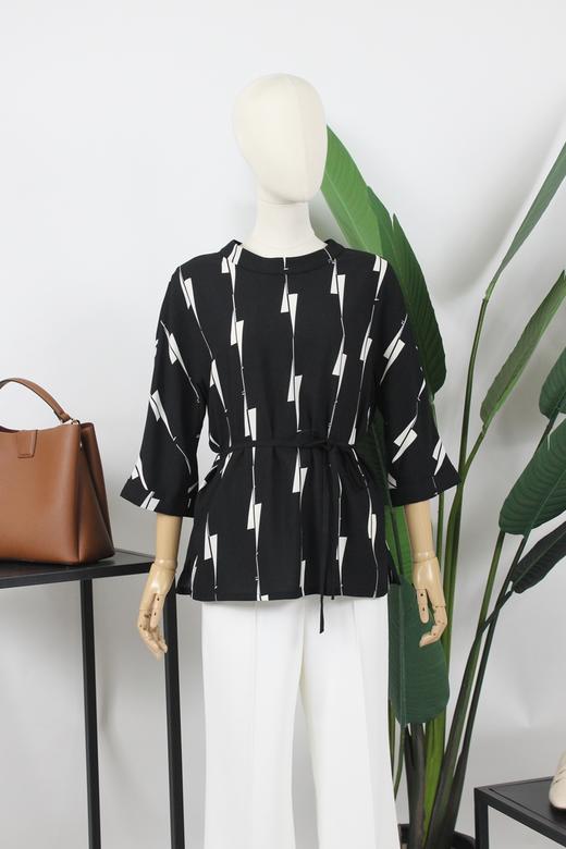 FOCALS福柯斯女装夏季新款圆领通勤七分袖印花衬衫YJAN023NW 商品图5