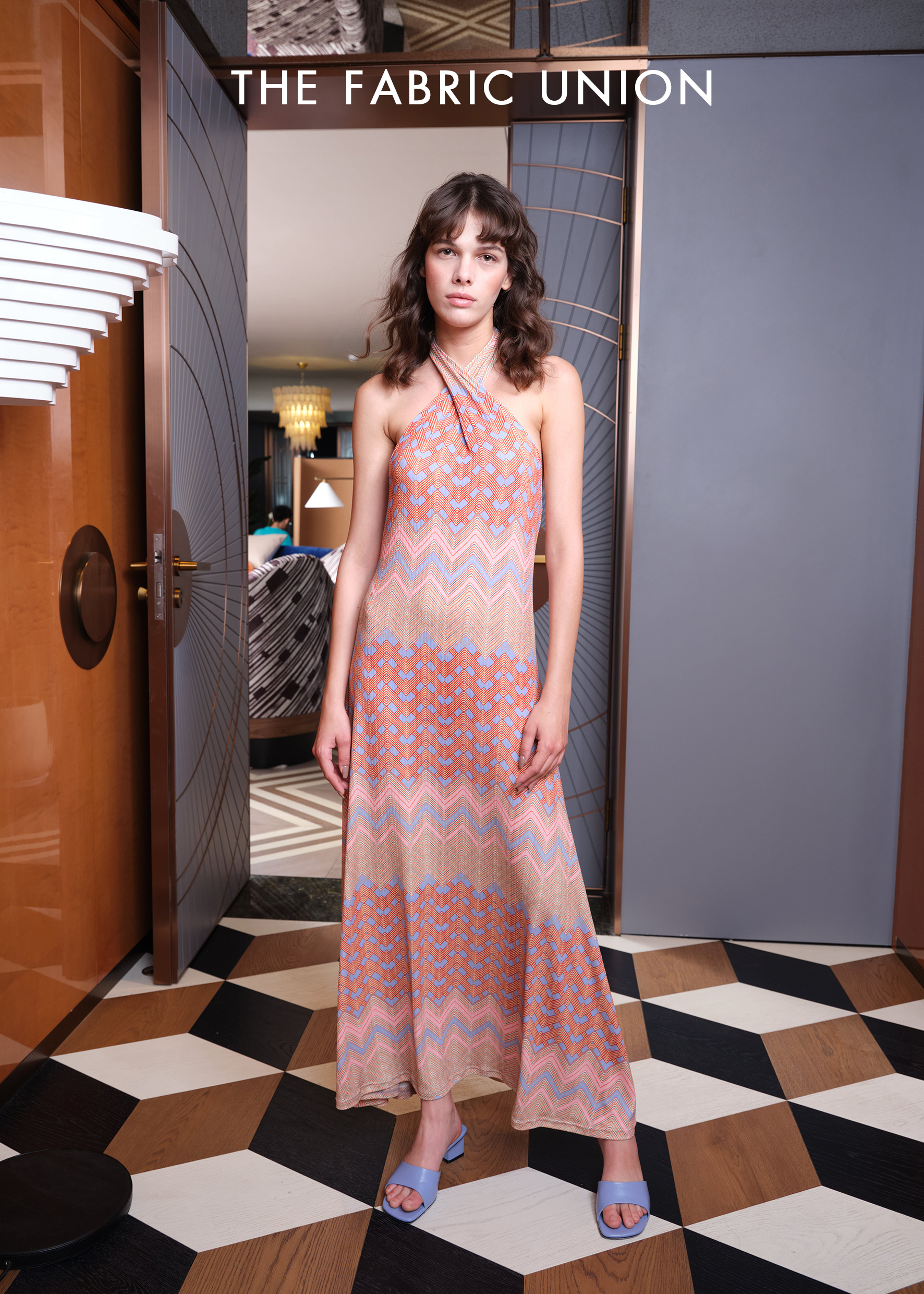 THE FABRIC UNION「海上梦旅」系列服装 挂脖针织连衣裙