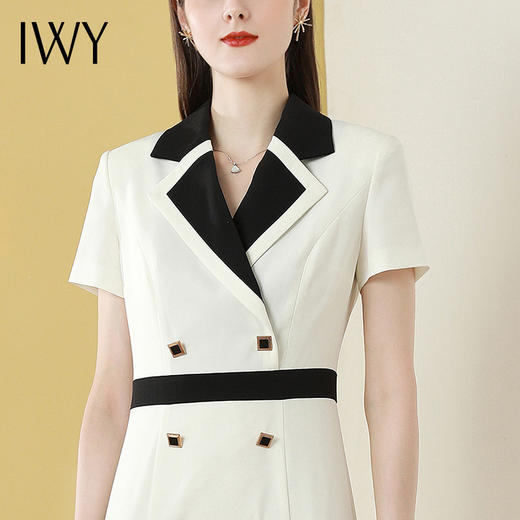 IWY/白色短袖连衣裙双排扣职业女西装裙套装高端办公室工作服
Q542-W 商品图4