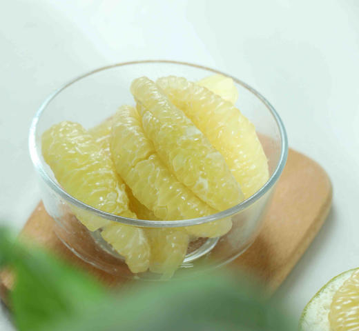 泰国白蜜柚，肉质微脆香甜，略带微微果酸，使得柚子风味更浓郁 商品图1