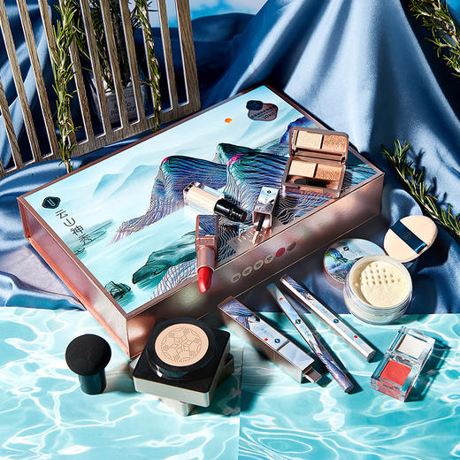 尤莉尤拉云山神秀彩妆套装 口红定妆粉气垫bb霜十件套彩妆全套礼盒 商品图3