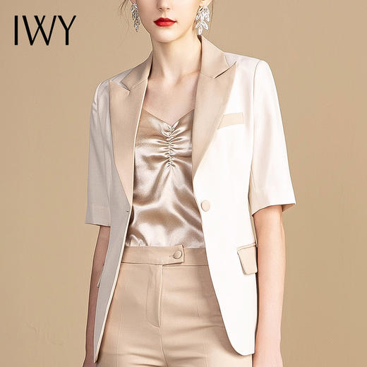 IWY/职业套装西装外套女卡其色小西装外套女时尚套装气质修身
212095C1+212095P1 商品图4